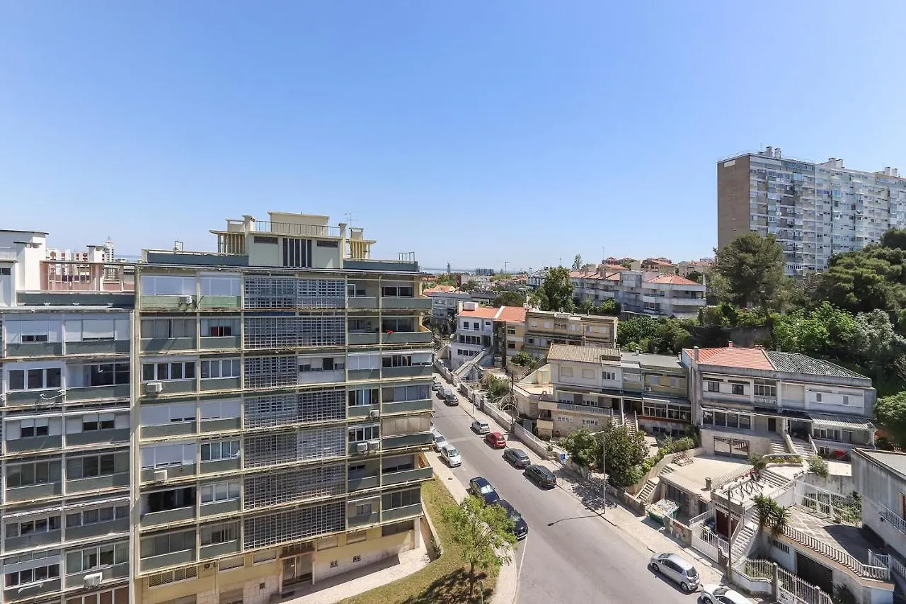 Guest house Lisbon Airport Earth Rooms By Homing Portugal