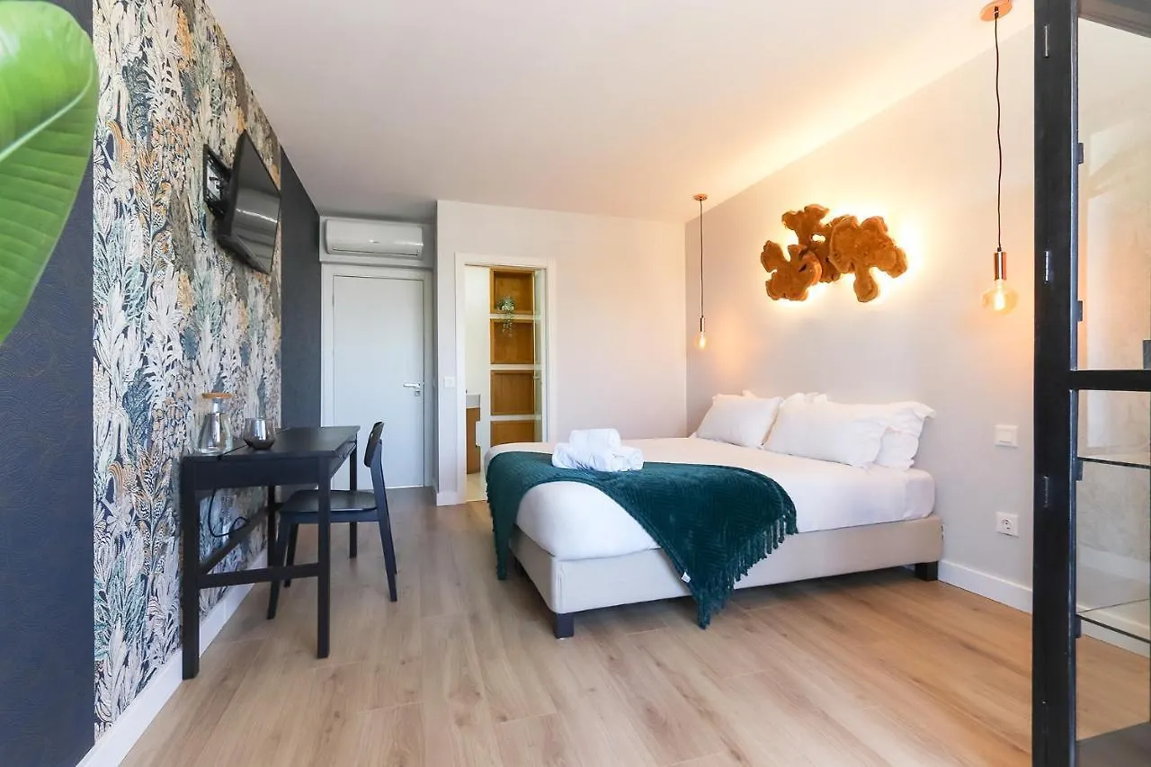 Lisbon Airport Earth Rooms By Homing
